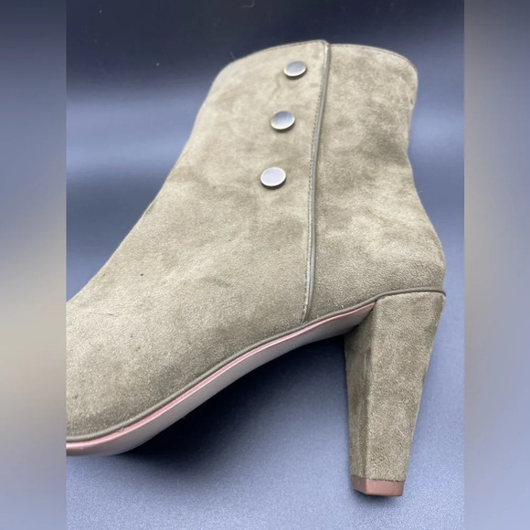 TAHARI Christy Studded Suede Bootie in Olive, 9.5, NWOT - Picture 7 of 16